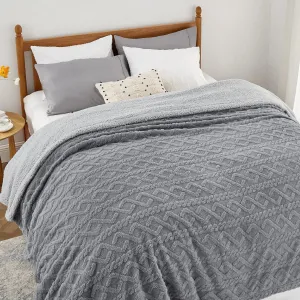 Bedsure Sherpa Queen Size Blanket for Bed - Fleece Soft Cozy Fuzzy Cable Blankets for Women, Thick Warm for Winter and All Seasons, Grey, 90x90 Inches