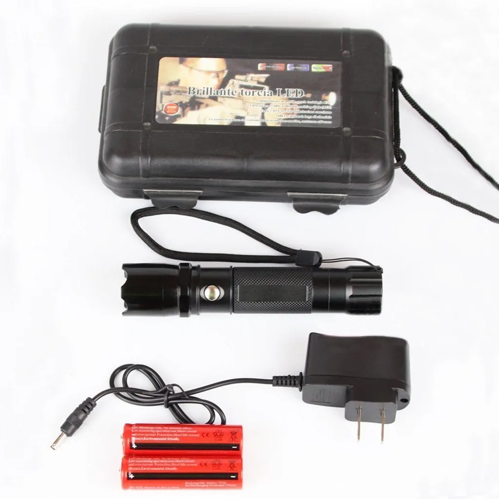 CAMPING FLASHLIGHT.