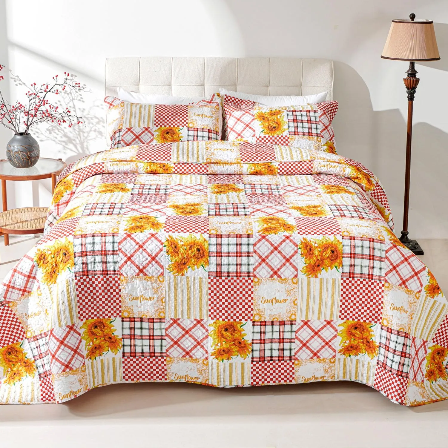 EVENHUG 100% Cotton Quilt Twin Size Orange Sunflower Bedding Set Floral Lightweight Quilt Reversible Coverlet Bedspread with1 Pillow Shams All Seasons 2 Pieces