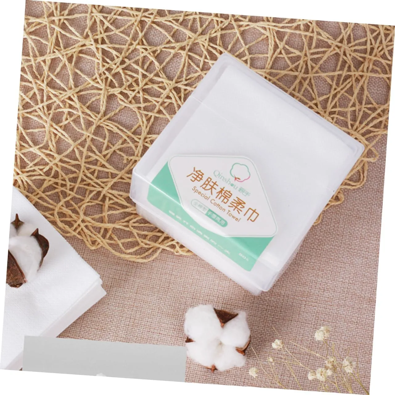 Housoutil 2 Sets 50pcs Disposable Facial Tissue Cotton Facial Towel Wet Dry Makeup Remover Portable for Outdoor Activities Camping Hiking