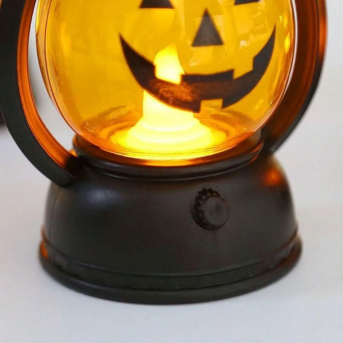 Plastic LED Halloween Pumpkin Lantern With Scary Expression, Portable For Bar Festival Party Atmosphere Decoration Prop, Autumn Thanksgiving Fall Decoration