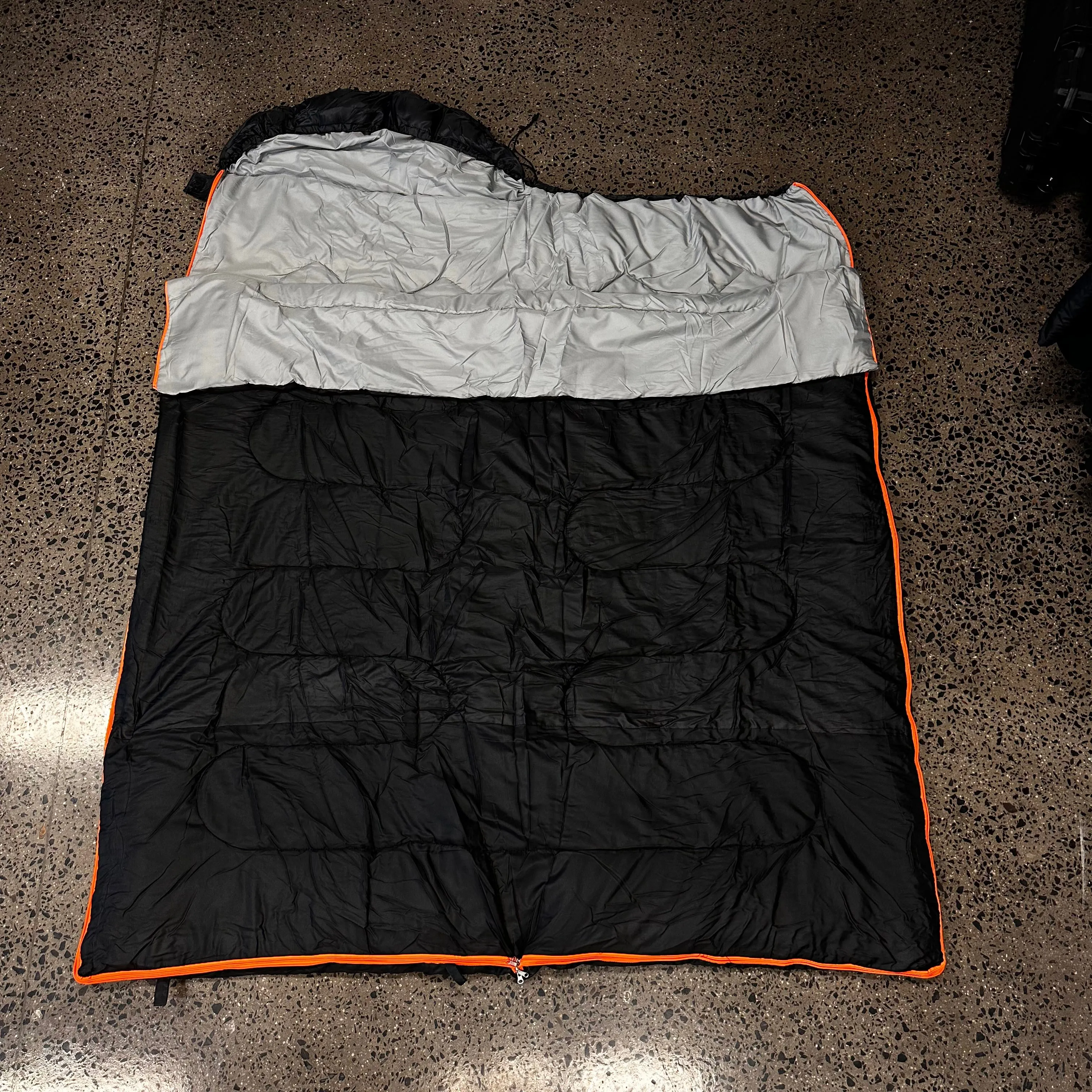 Universal Sleeping Bag