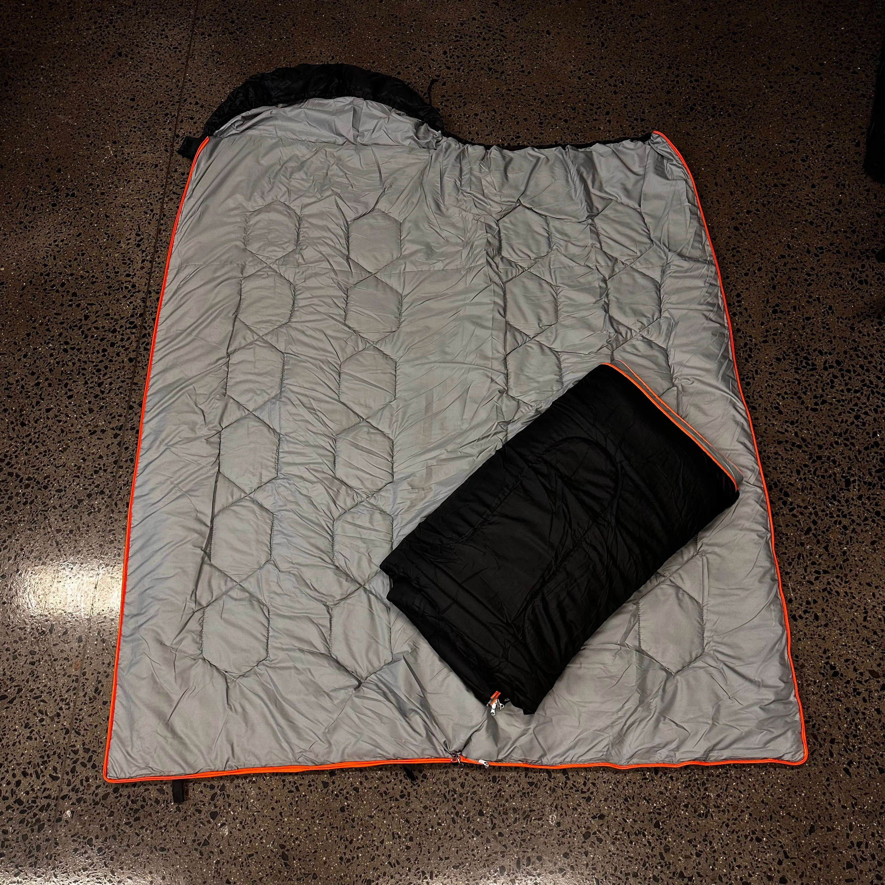 Universal Sleeping Bag