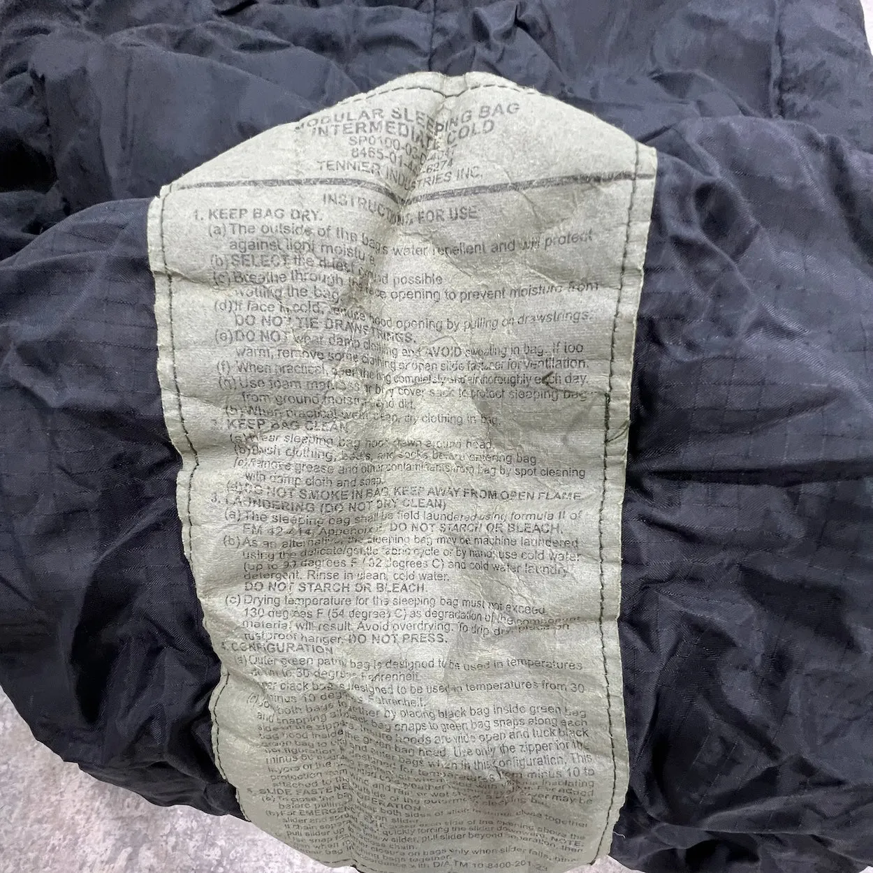 US Military Black Sleeping Bag Intermediate Cold Weather Mummy Style