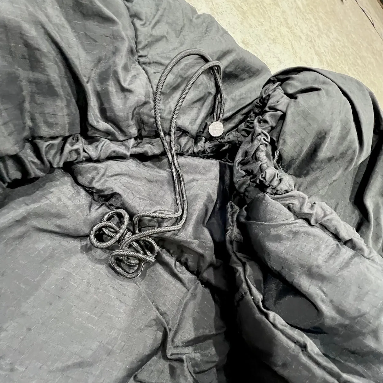 US Military Black Sleeping Bag Intermediate Cold Weather Mummy Style