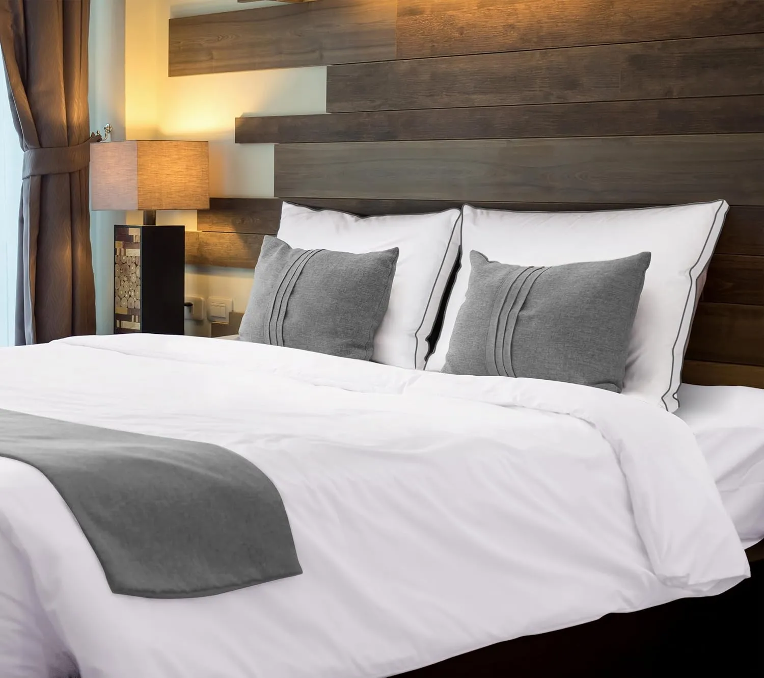 Utopia Bedding Bed Pillows for Sleeping Queen Size (Grey/White), Set of 2, Cooling Hotel Quality, Gusseted Pillow for Back, Stomach or Side Sleepers